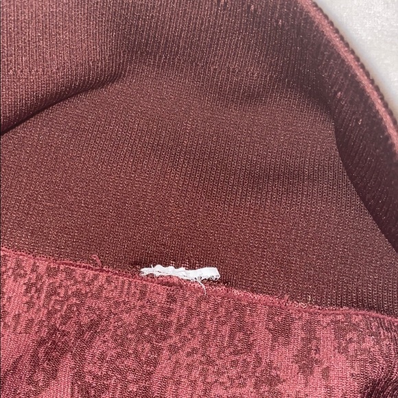 High-Waisted Seamless Snakeskin 7/8 - Picture 14 of 15